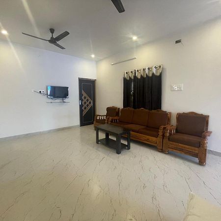 Mks Homes Tirukkadaiyur Luaran gambar
