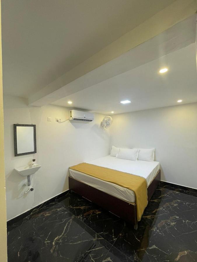 Mks Homes Tirukkadaiyur Luaran gambar
