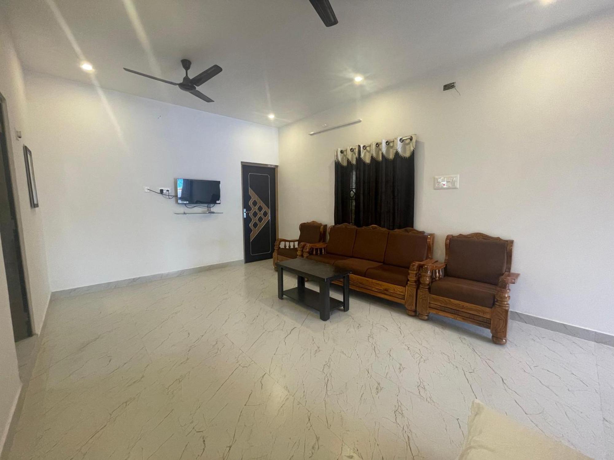 Mks Homes Tirukkadaiyur Luaran gambar
